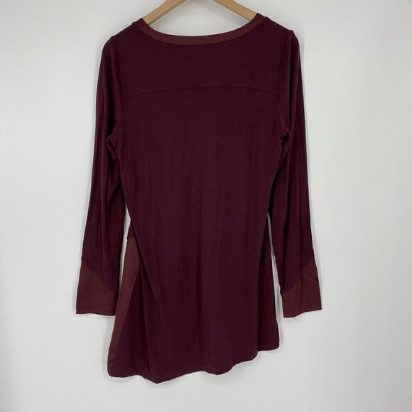 Soft Surroundings Shirt Size Small Womens Burgundy V Neck Satin Trim Tunic Top - Picture 5 of 8